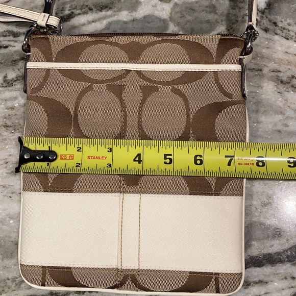 Coach purse NWOT - Picture 9 of 13